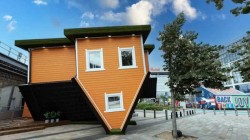 Upside Down House, Westfield London